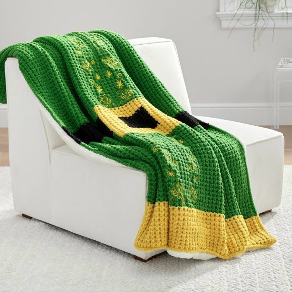 Buddy the Elf Green and Yellow Pottery Barn Holiday Throw Blanket NEW WITH TAG